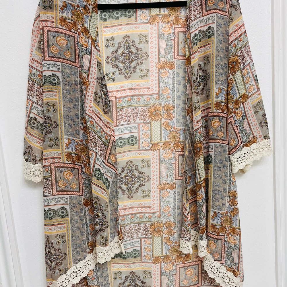 GG Collection Floral Patchwork Top in Orange and Cream